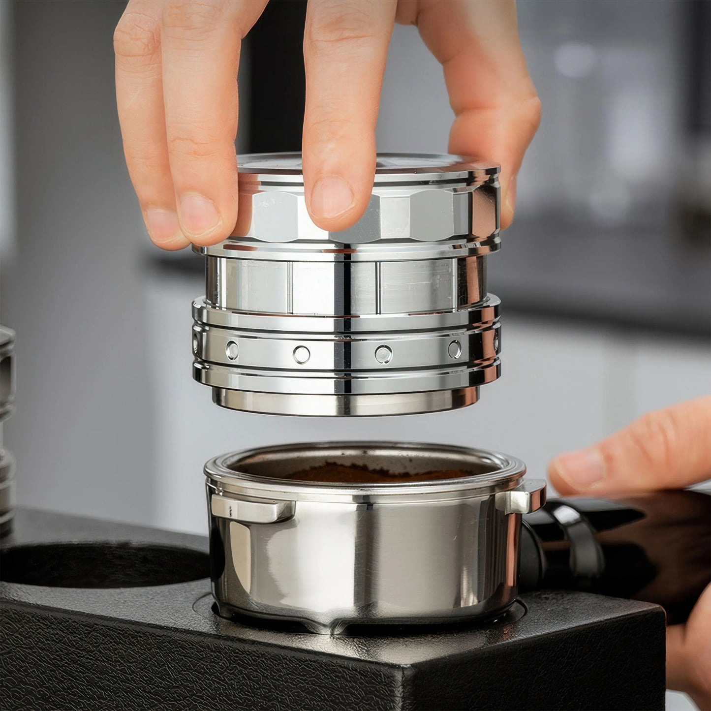 S103 54/58MM Constant Pressure Coffee Tamper with 2 Bottom Types